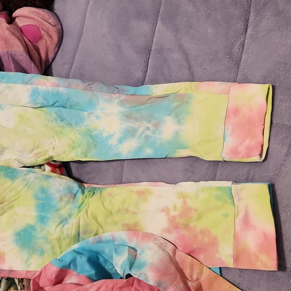 SOLD🆕2 Piece tye dye set - Picture 2 of 7